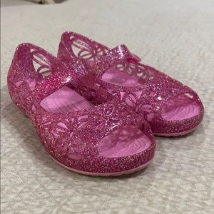 Girls pink croc jelly shoes